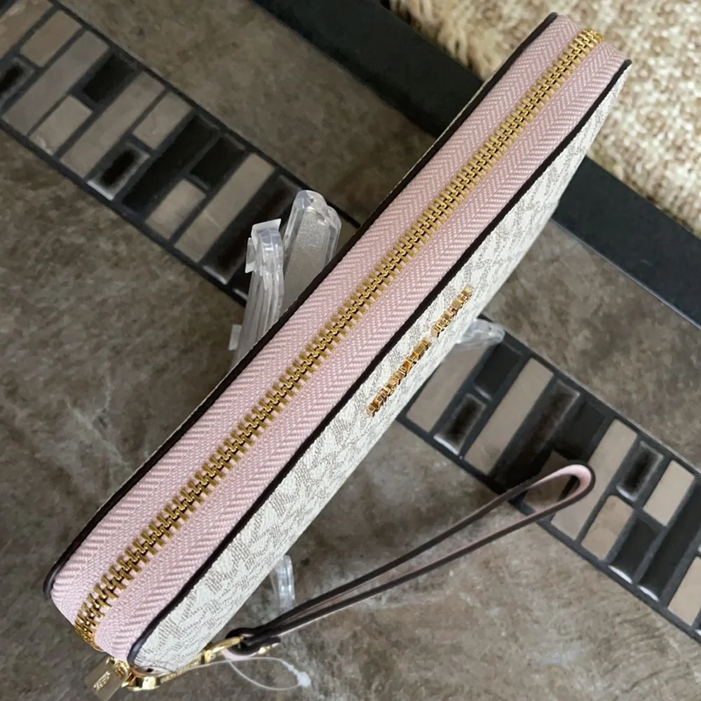 Michael Kors Jet Set Travel Large Travel CONTINENTAL Wallet-Wristlet - Picture 5 of 16